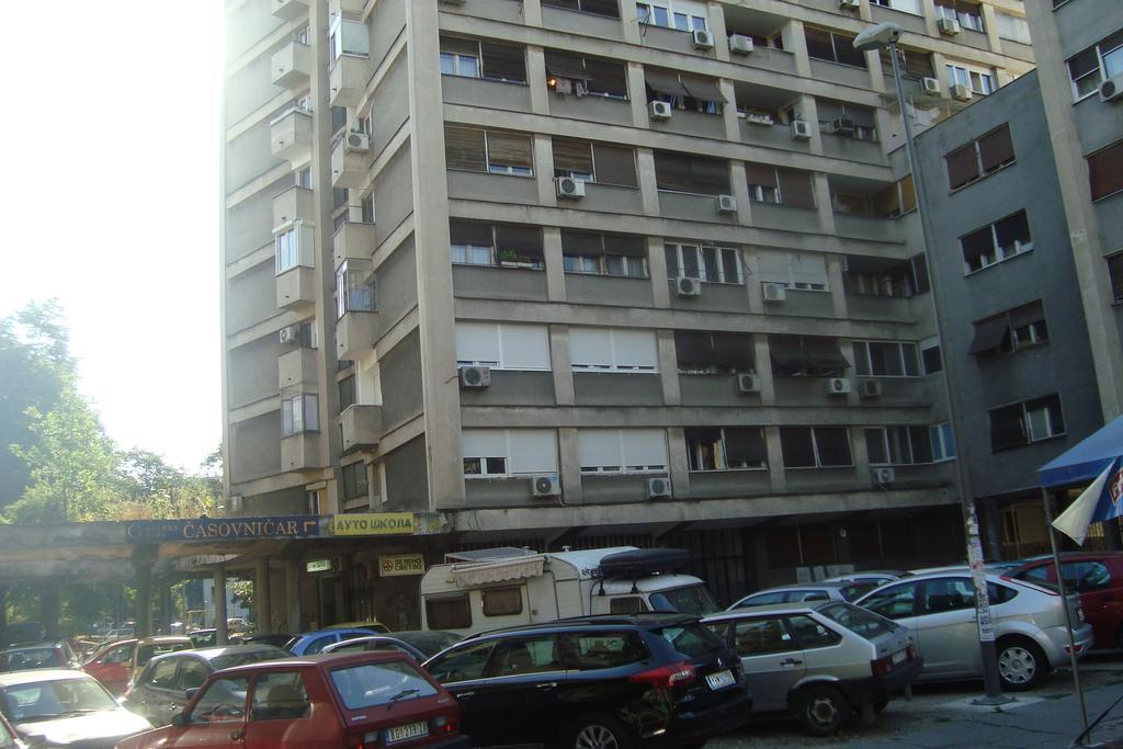 Apartment Balkanika Budget - Free Parking 贝尔格莱德 外观 照片